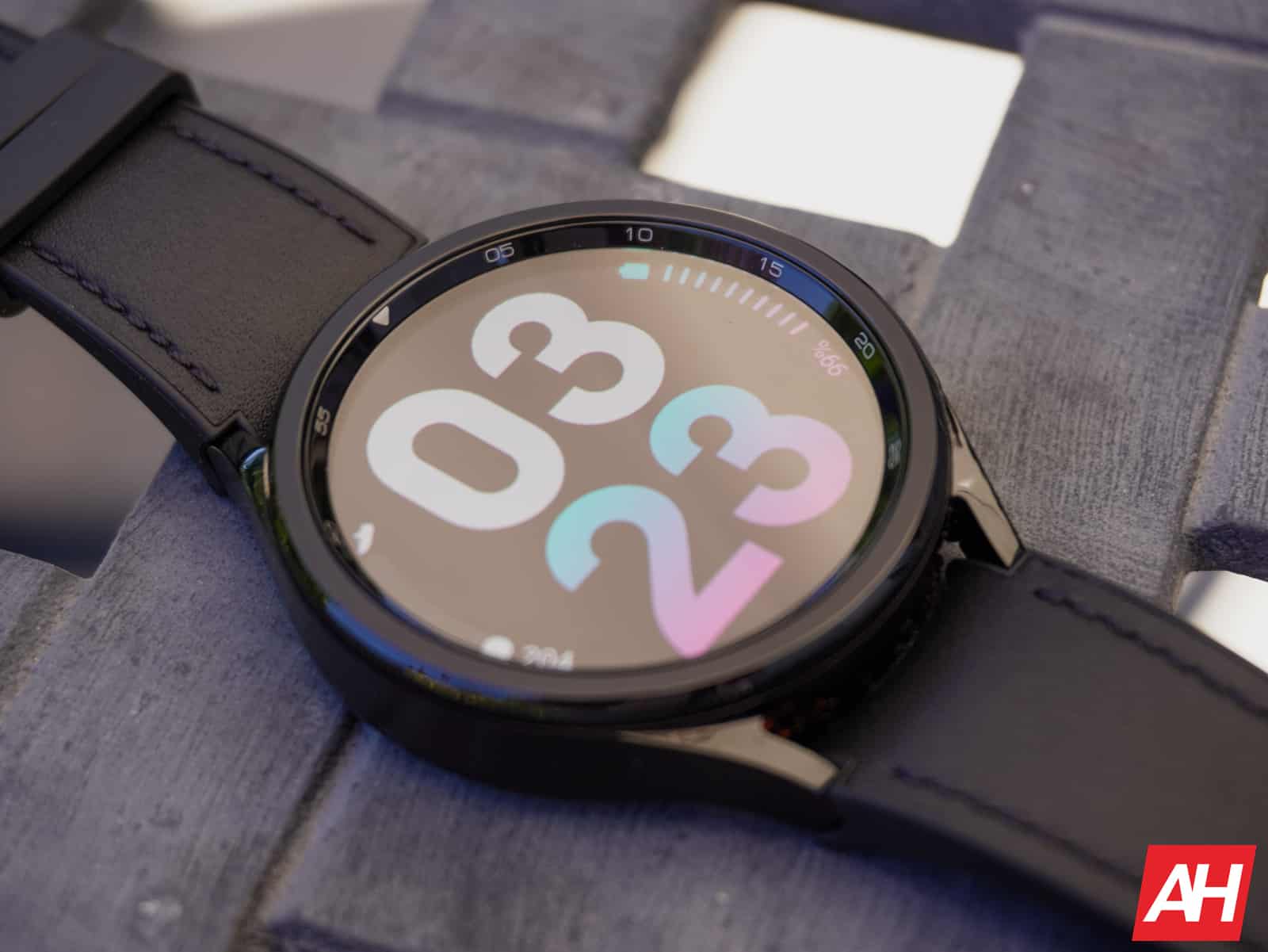 Wear OS ganhou um app para criar mostradores de relógio